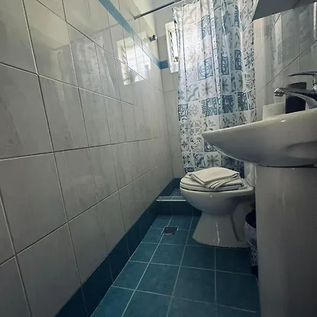 Lena's House * נאה פוטידאה
